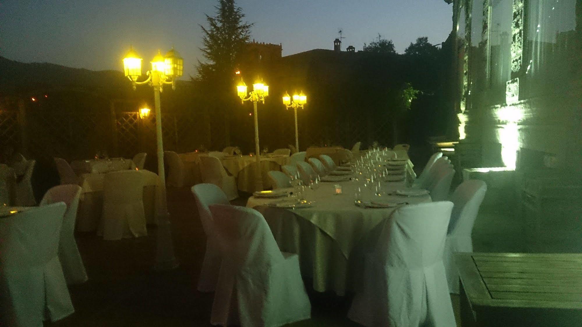 Real Restaurante El Linar Del Zaire 4* Burgohondo
