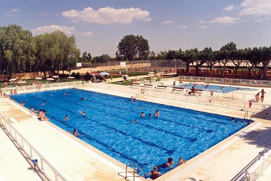 Y Mobil Homes Regio Camping Santa Marta de Tormes