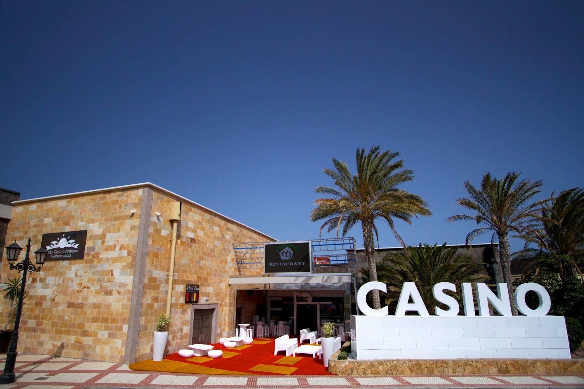 Elba Carlota & Golf Resort
