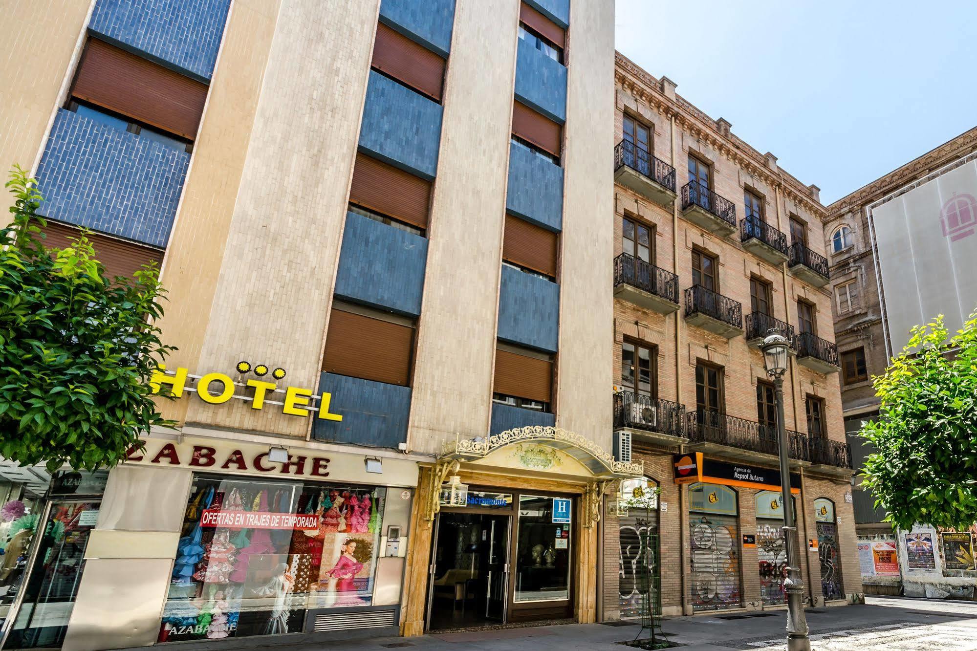 Hotel Sacromonte 3*