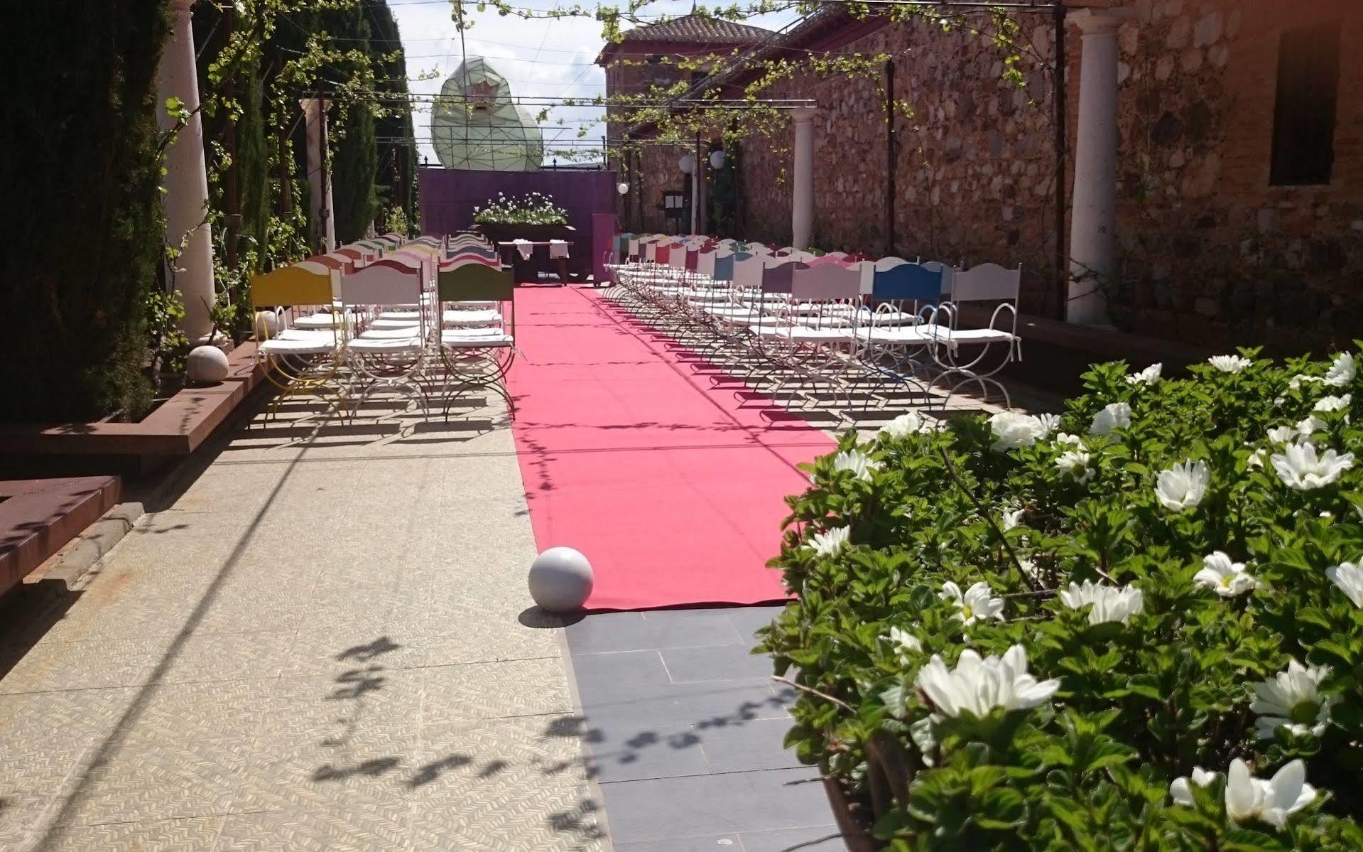 Hotel Boutique Palacio De La Serna 4*