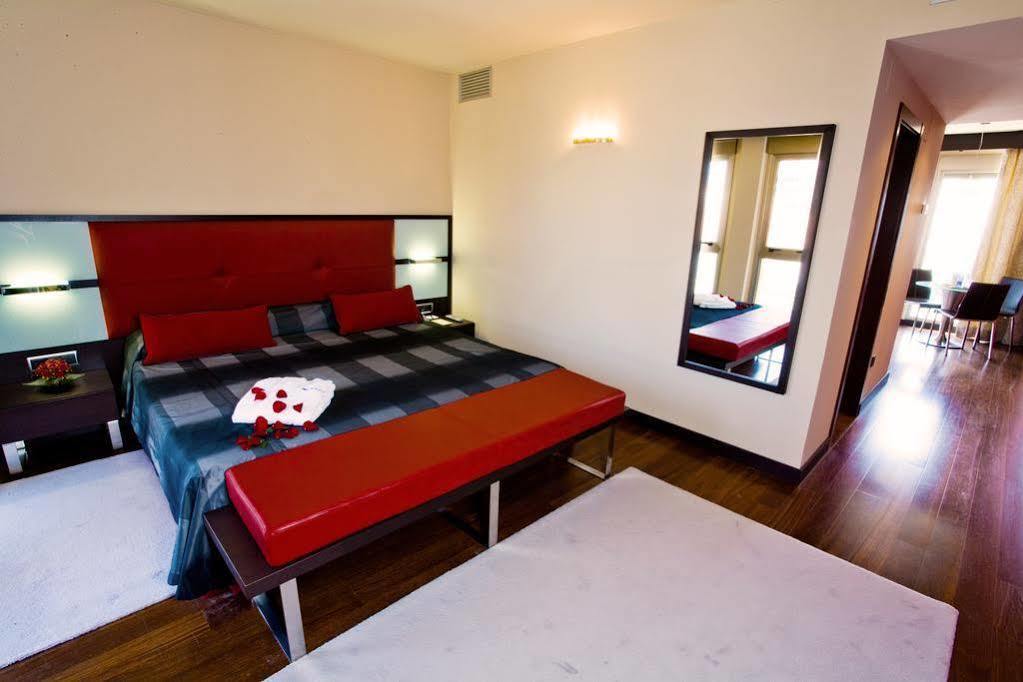 Royal Nayef 4* Portonovo