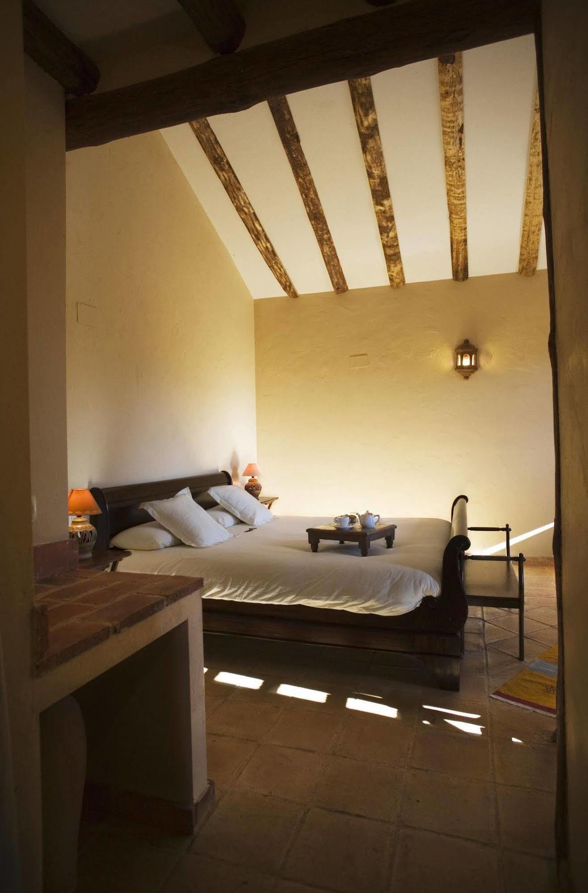 Hotel Rural La Data 4*