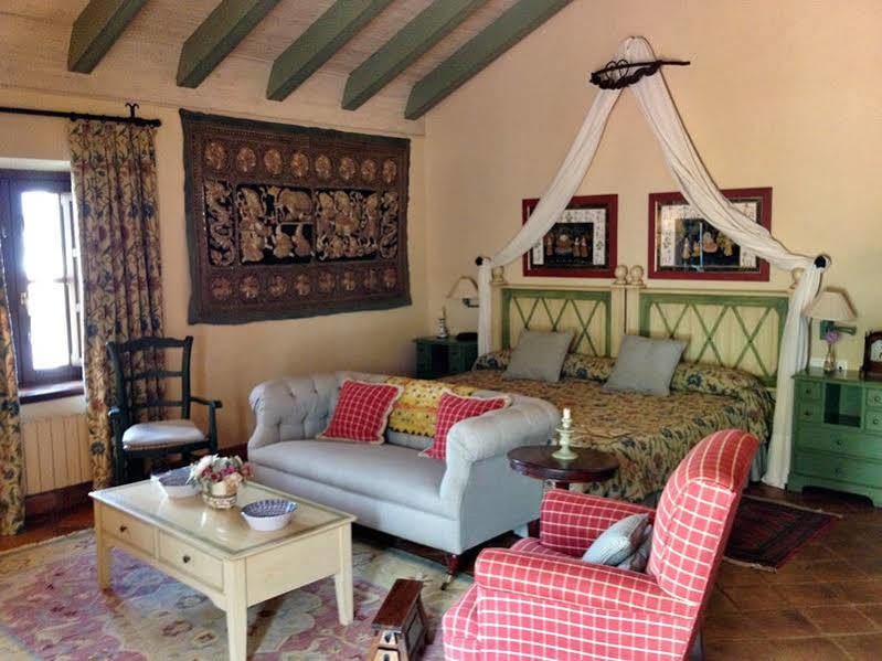 Country house Hacienda De Oran