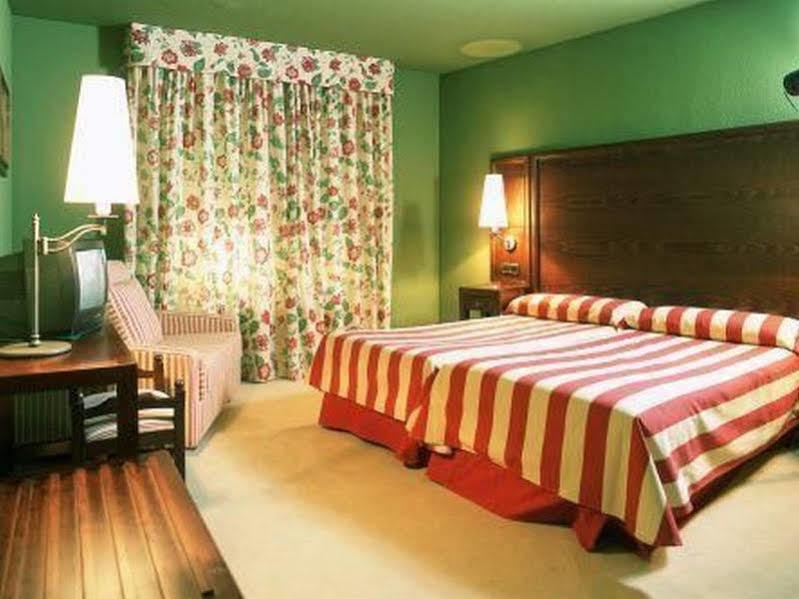 Hotel Urogallo