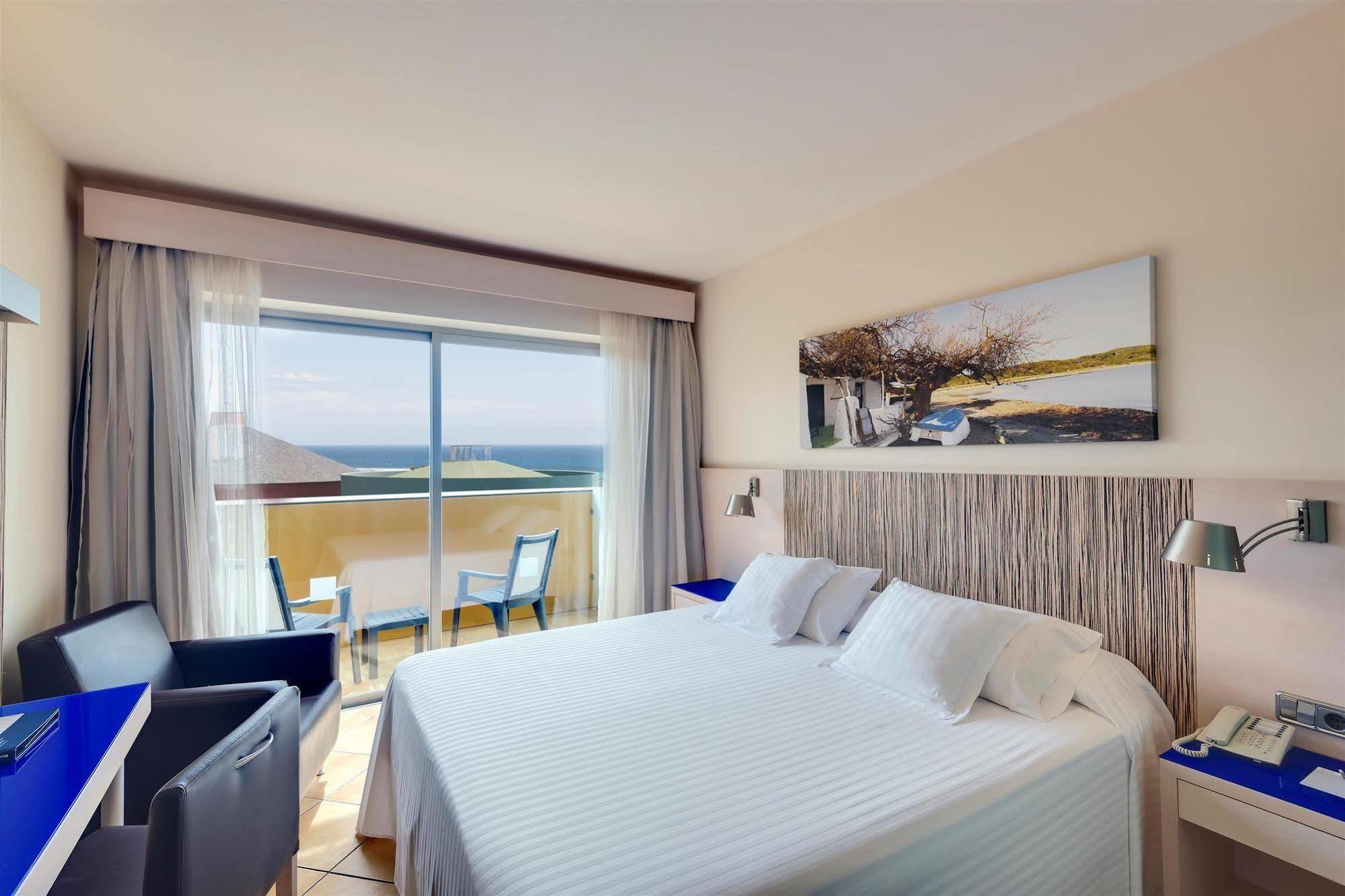 Occidental Menorca Hotel Punta Prima (Menorca)