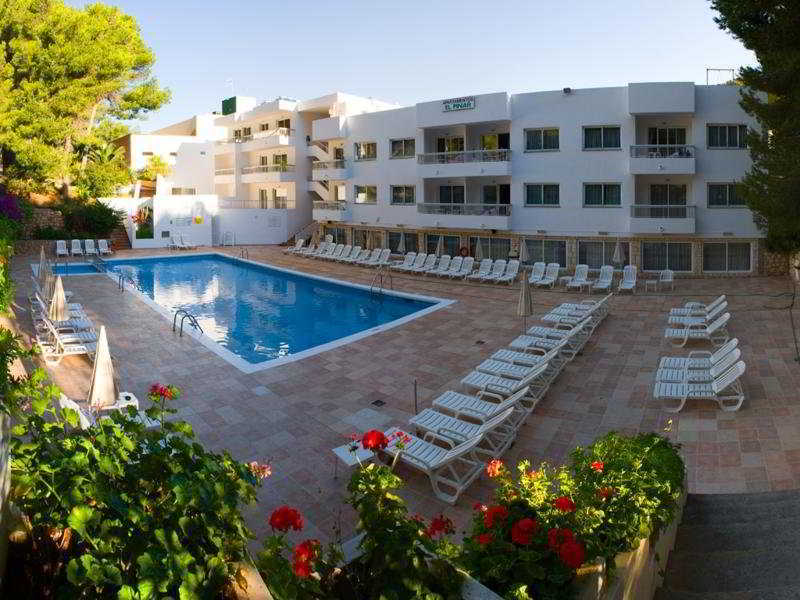 El Pinar Apartahotel