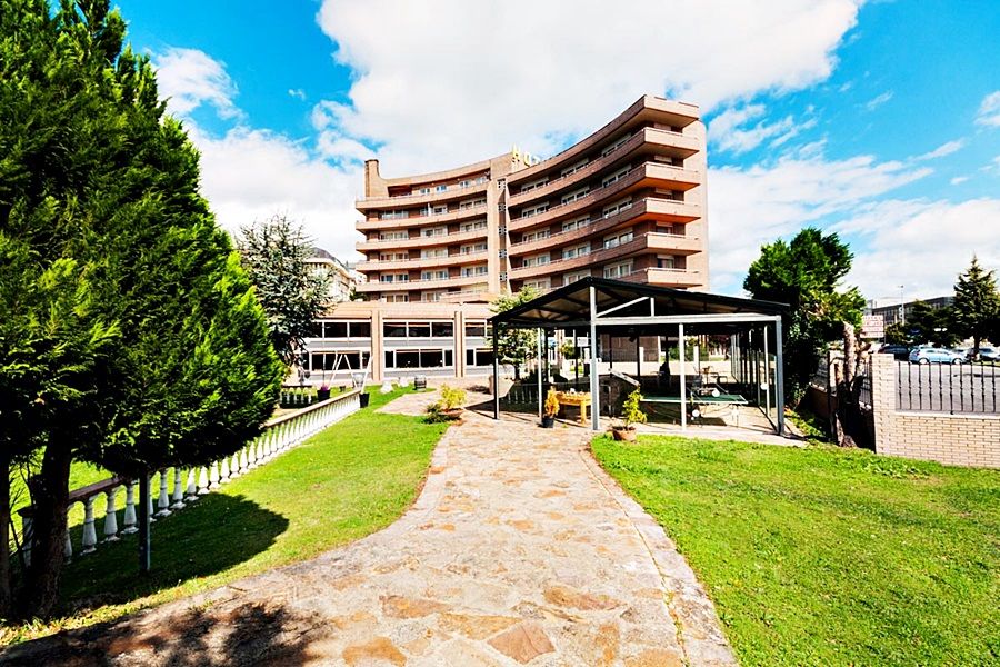 Vejo Hotel 3*