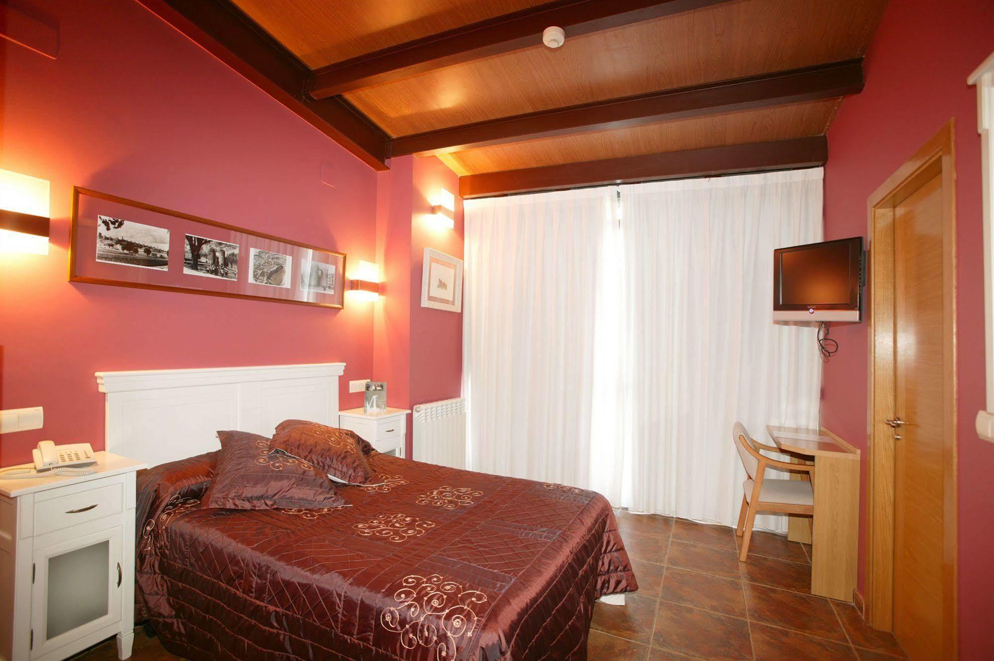 Murallas Hotel 2*