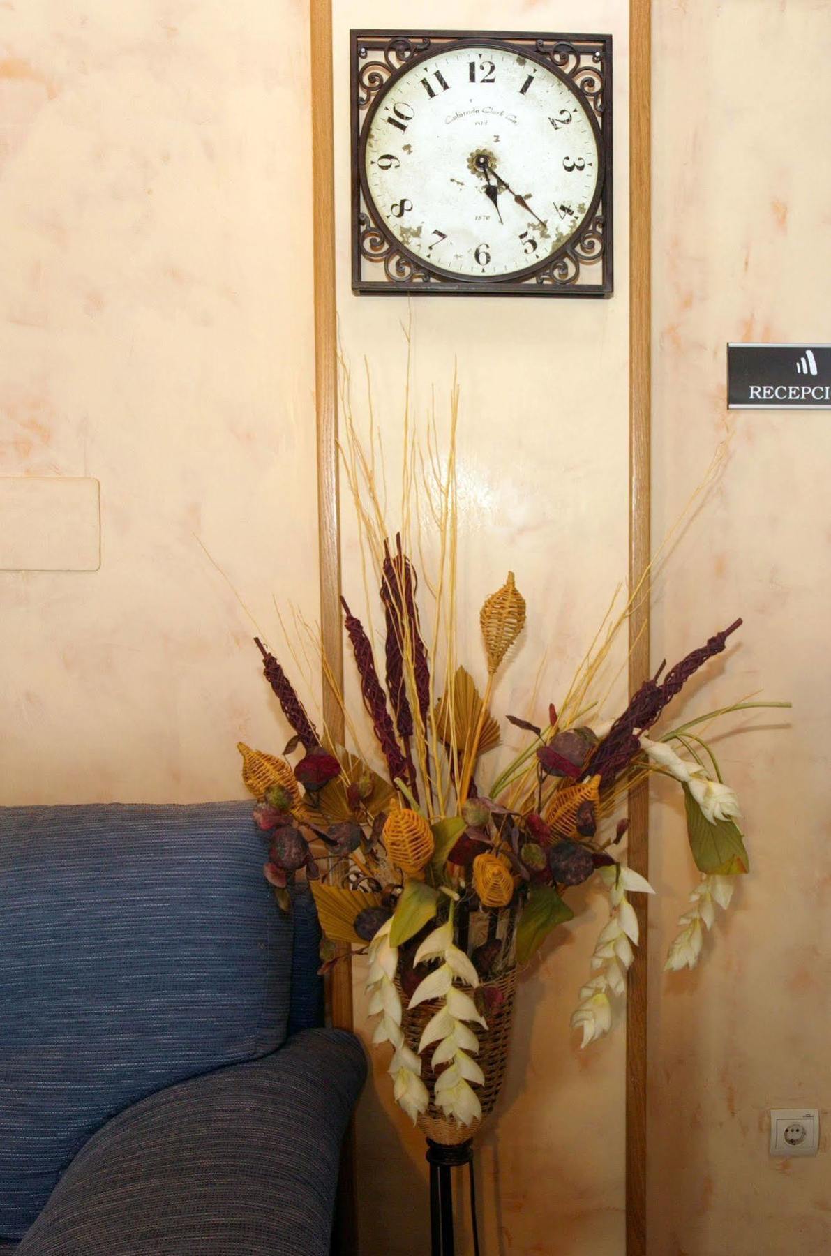 Hotel Murallas 2*