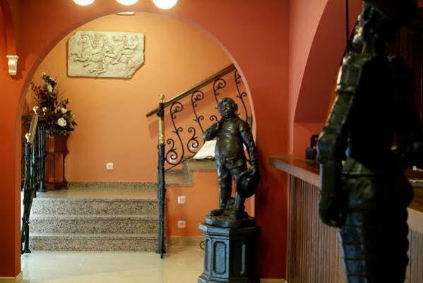 Cervantes Hotel 2*