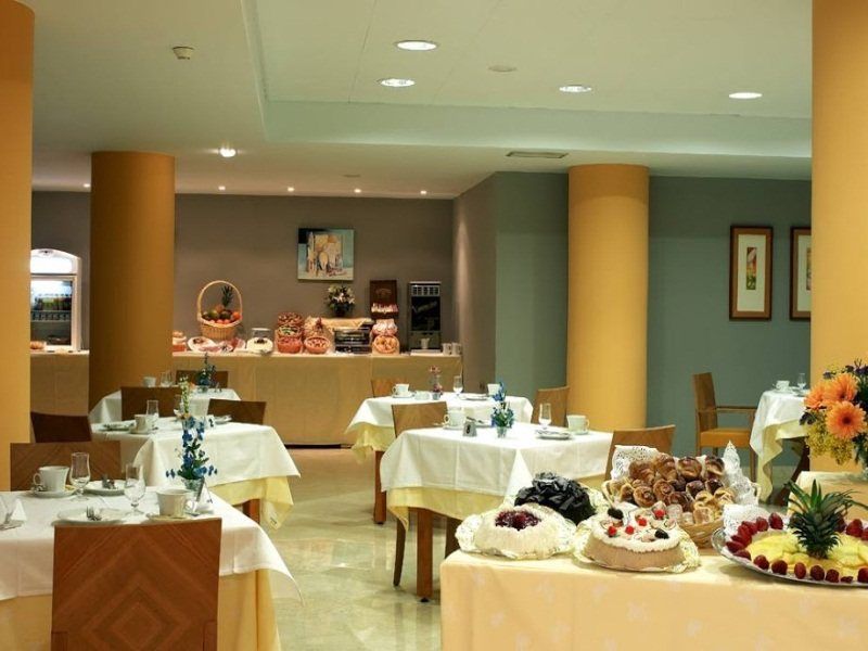 Ibis Styles Ramiro I