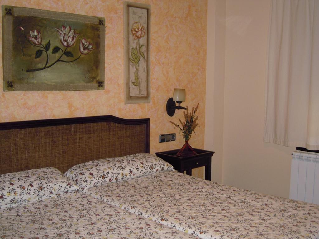 Rural La Moragona 3* Vara Del Rey