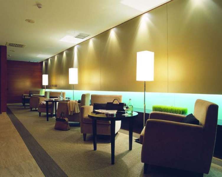 Ac Ciudad De 4*