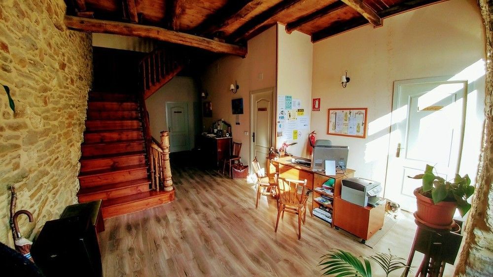 Hostal La Casona De