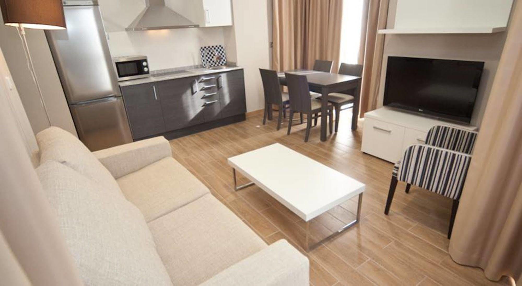 & Jacetania 3* Jaca