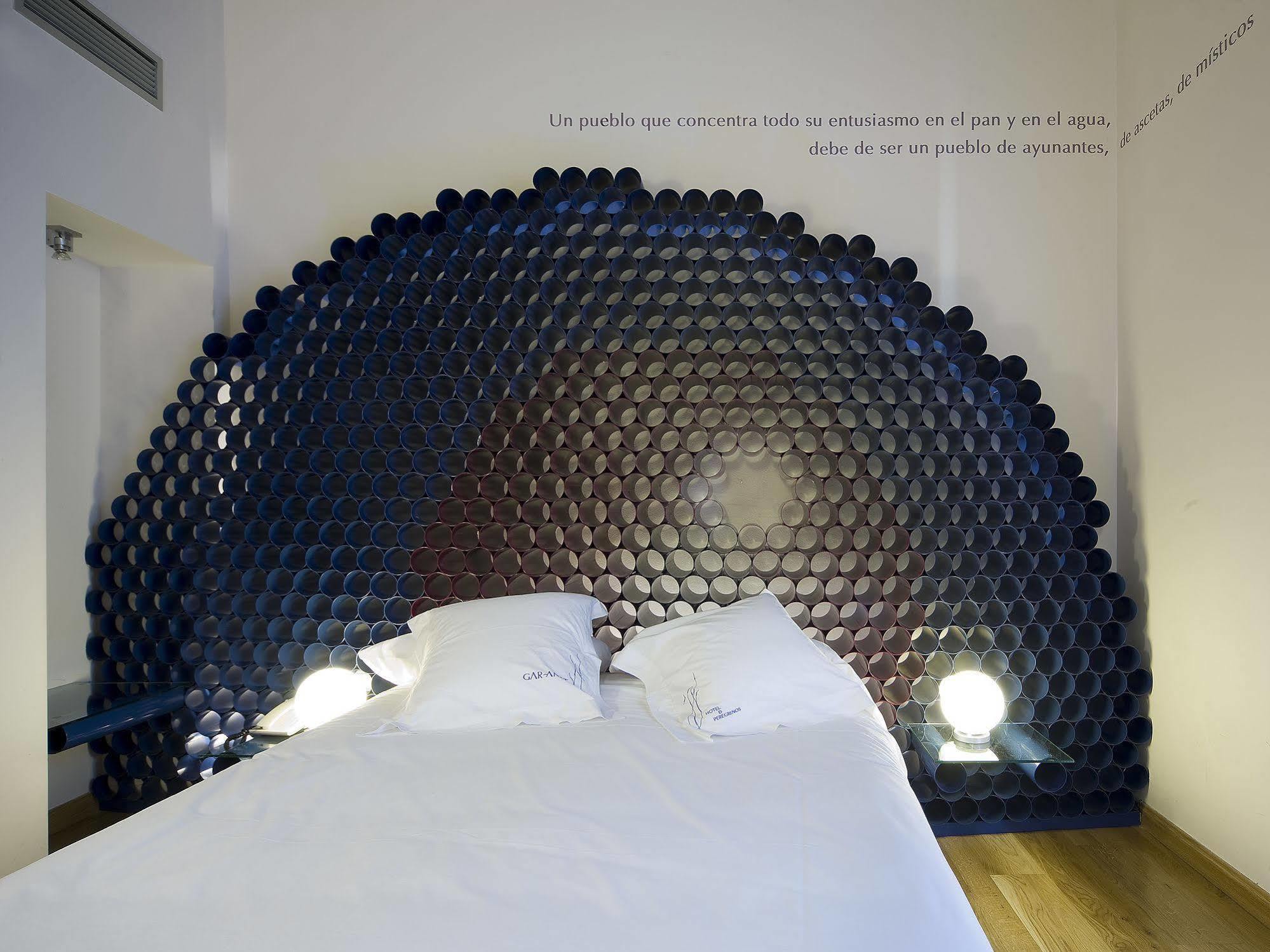 Gar Anat Boutique Hotel 3*