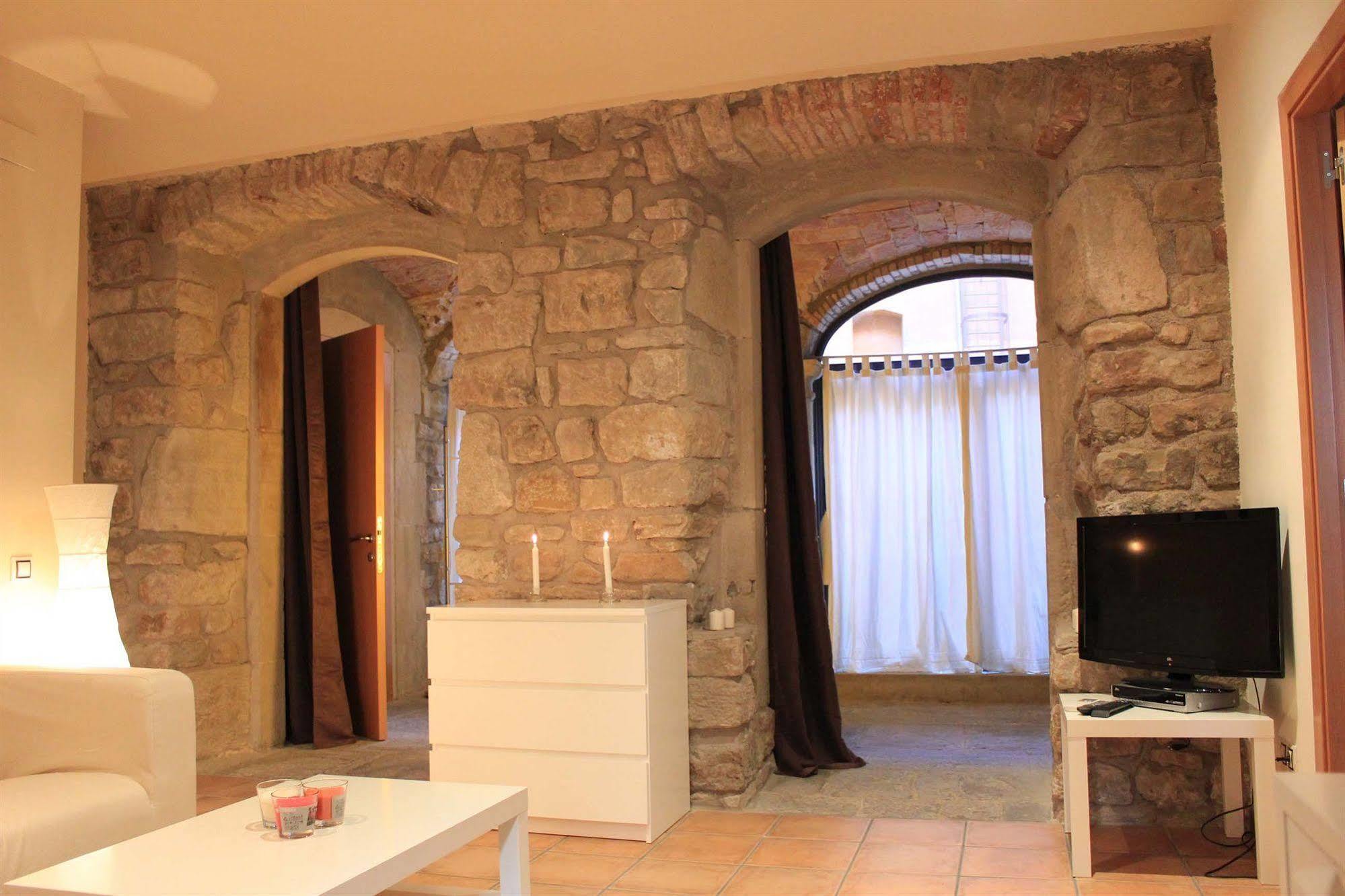 Urbi Apartment *