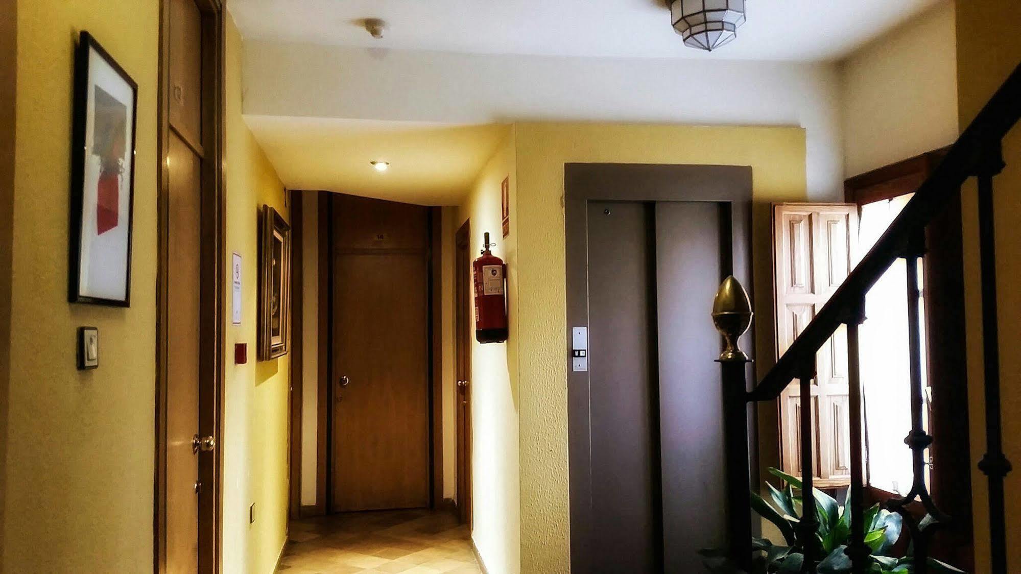 Hotel Almona Granada