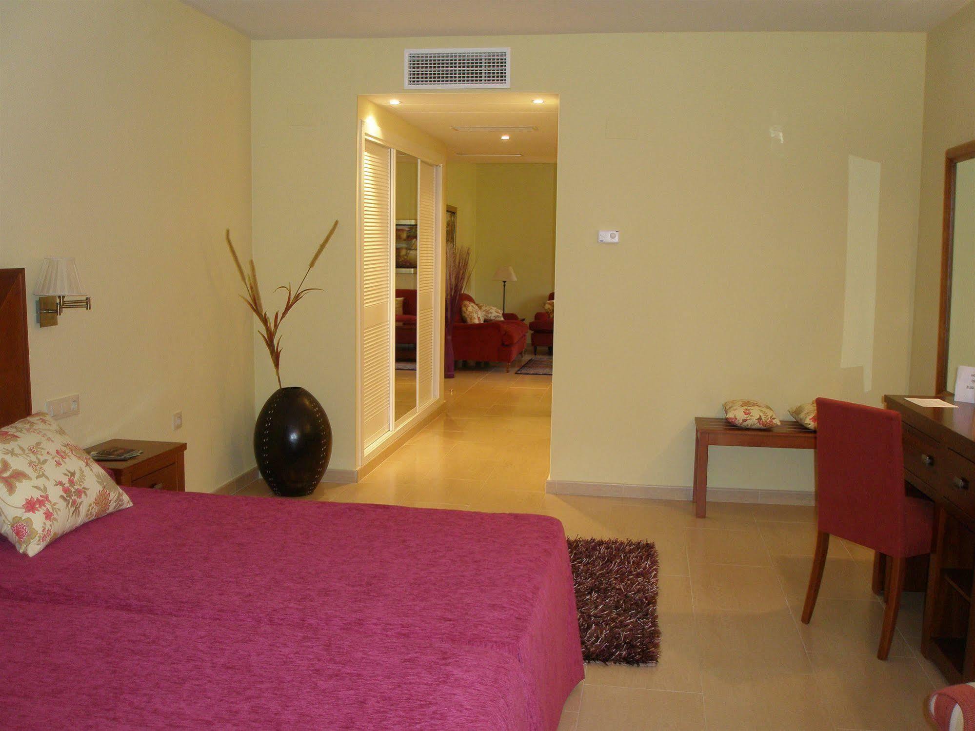 Mirador De La Portilla Hotel