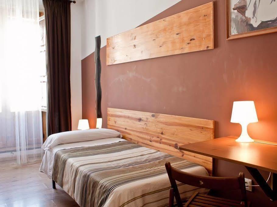 Guest house La Casa De La Plaza *