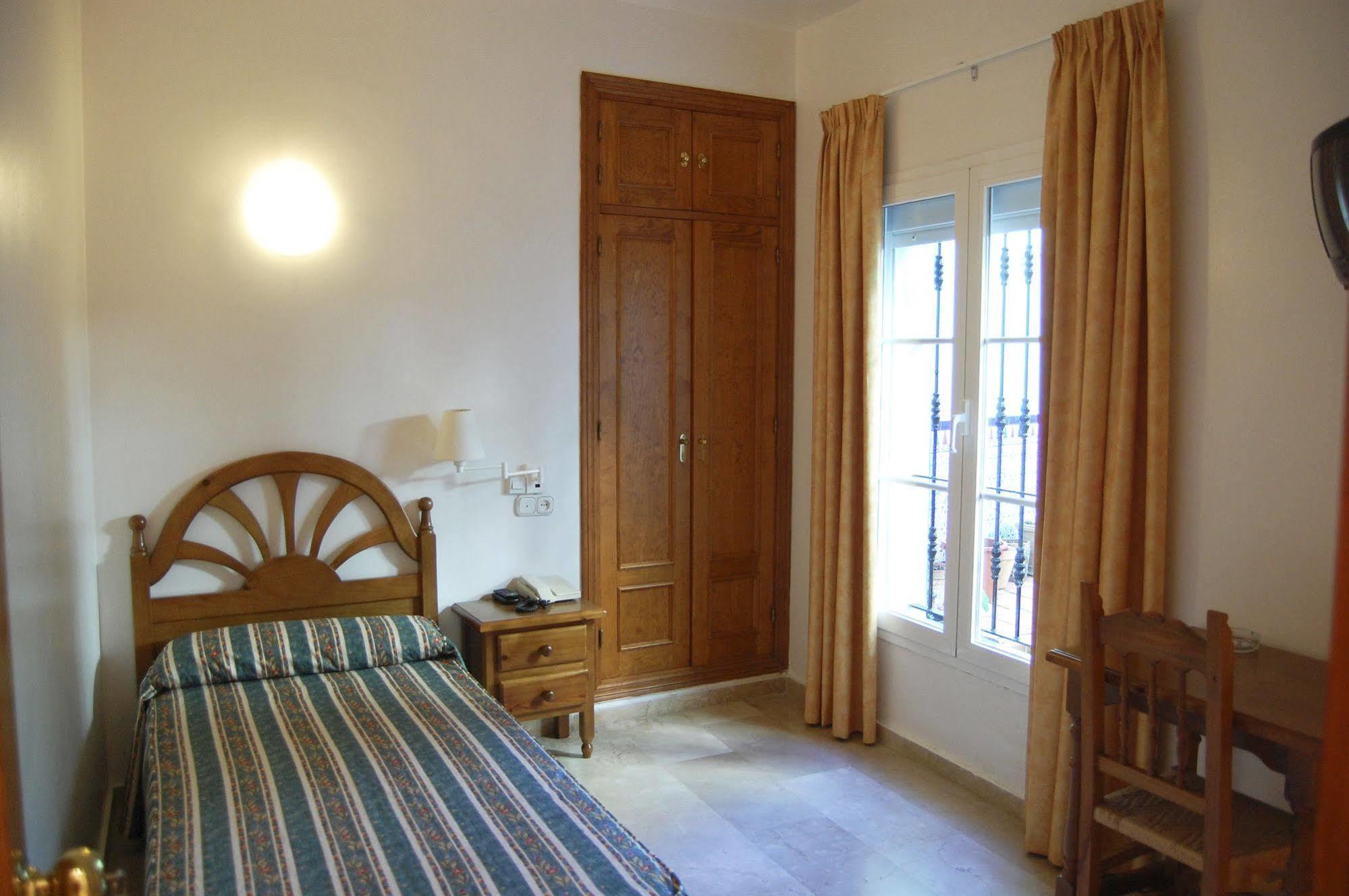 Drago Guest house Pueblo Nuevo de Guadiaro