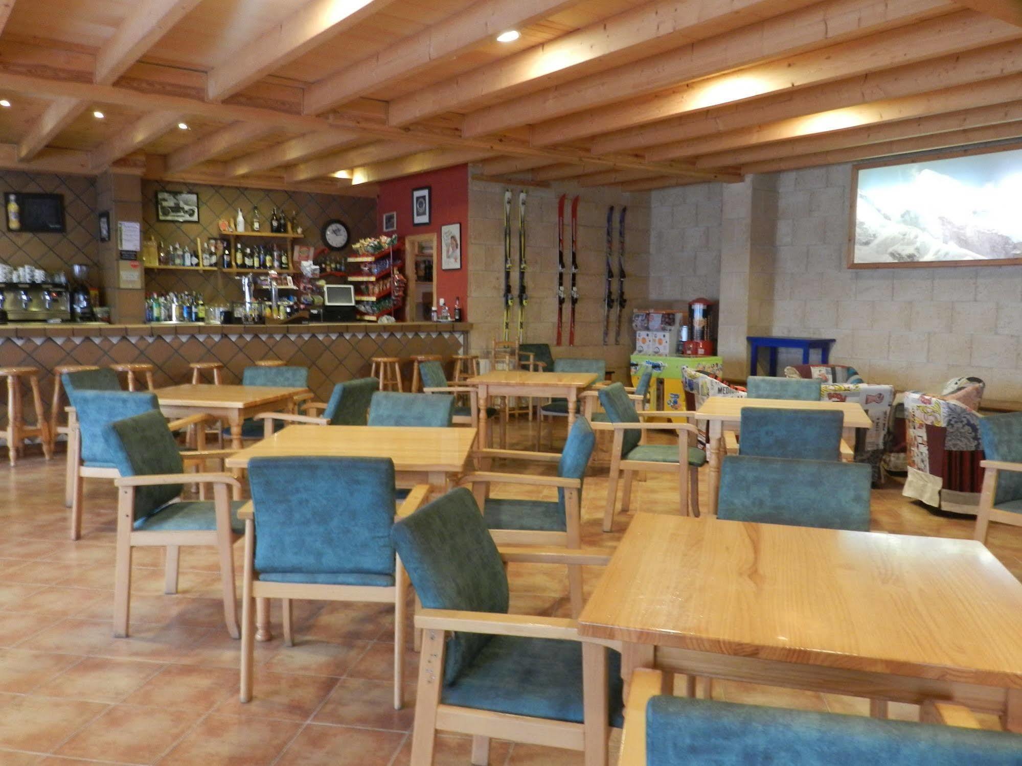 Supermolina Hotel