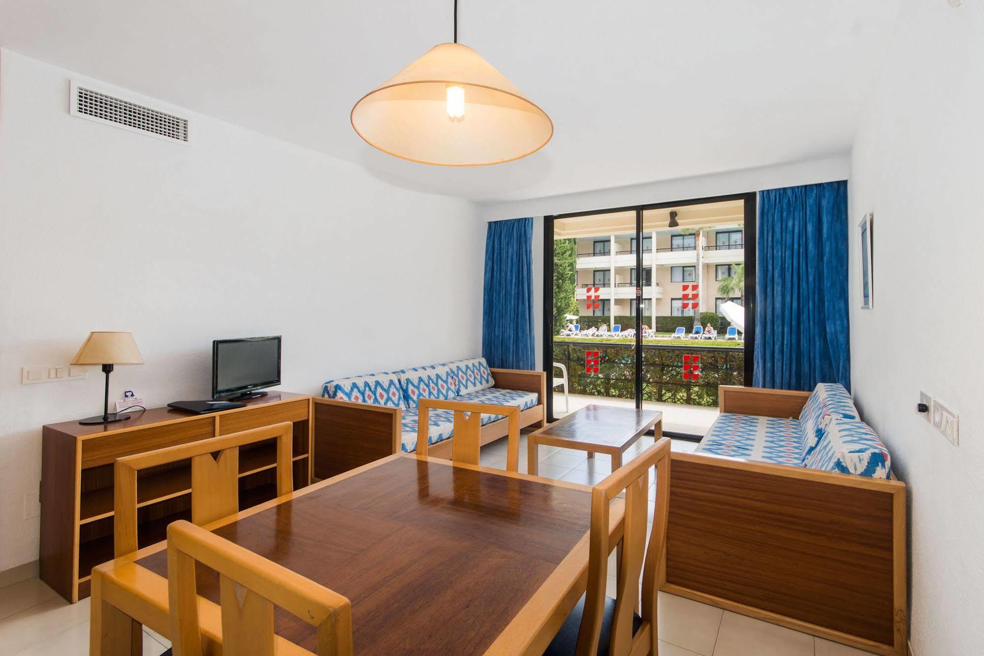 Apartahotel Bahia Pollensa 4*