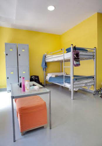 Alberguinn Hostel *