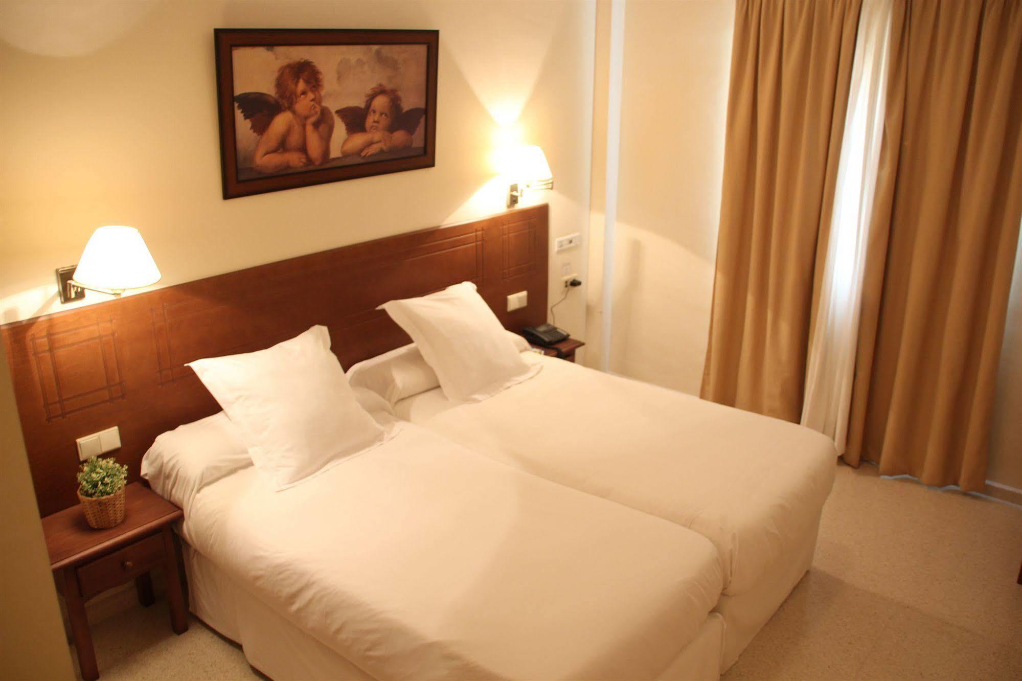 Maria Hotel