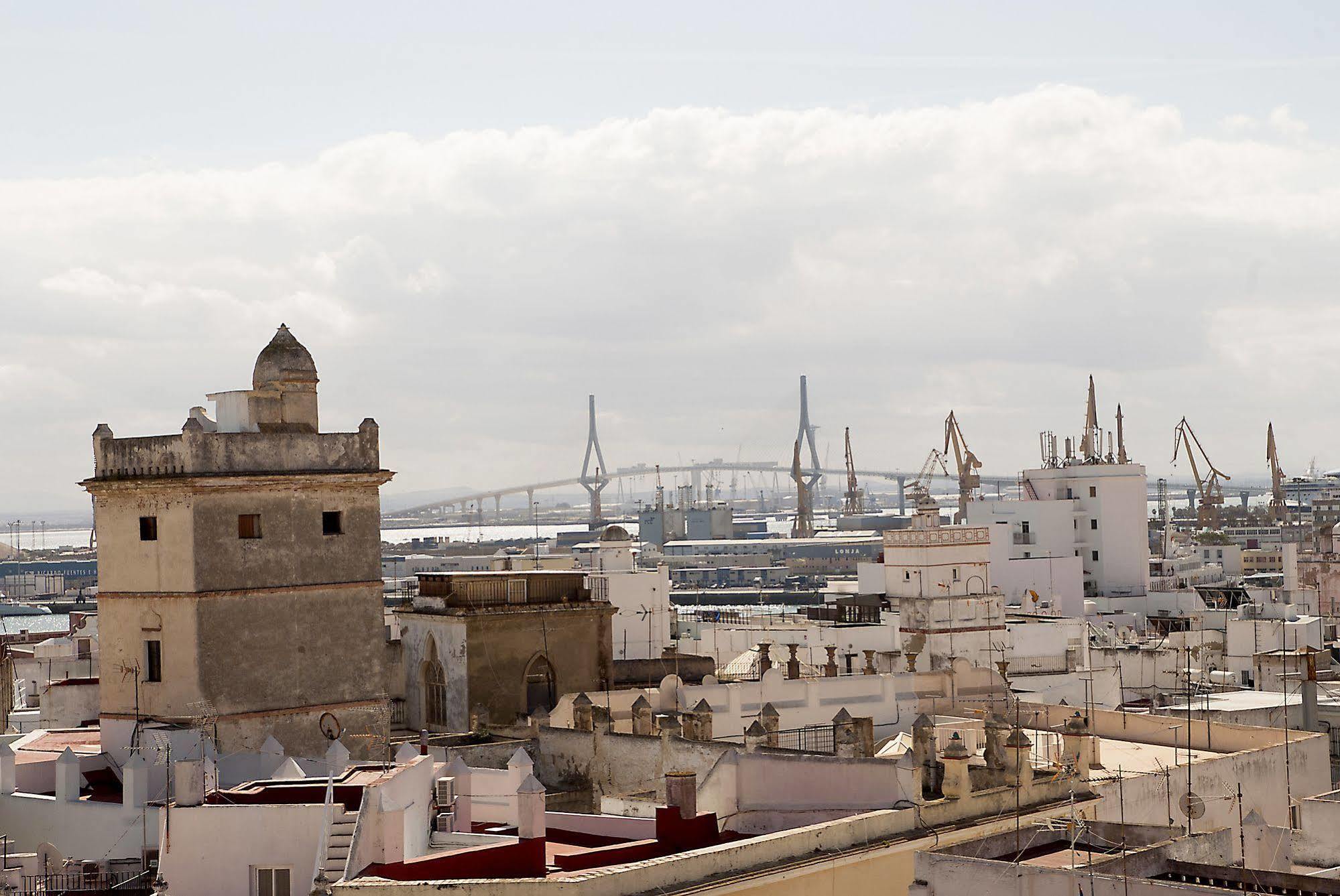 De Francia Y Paris 3* Cadiz