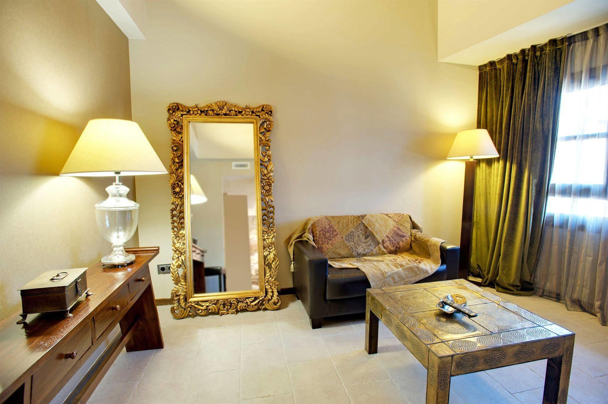 Palacio Del Obispo 3* Graus