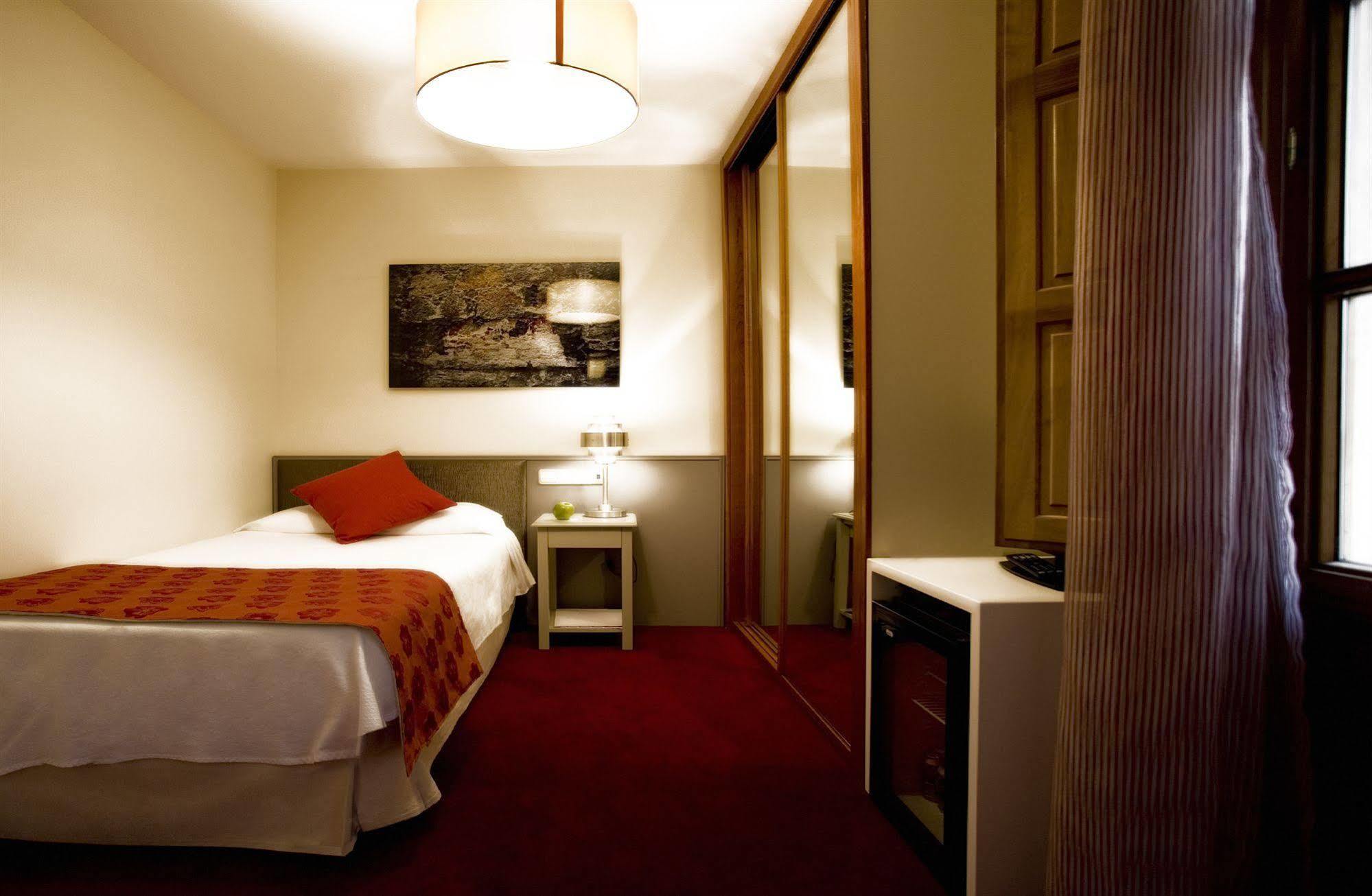 Ikonik Plaza Mercado Hotel 3*