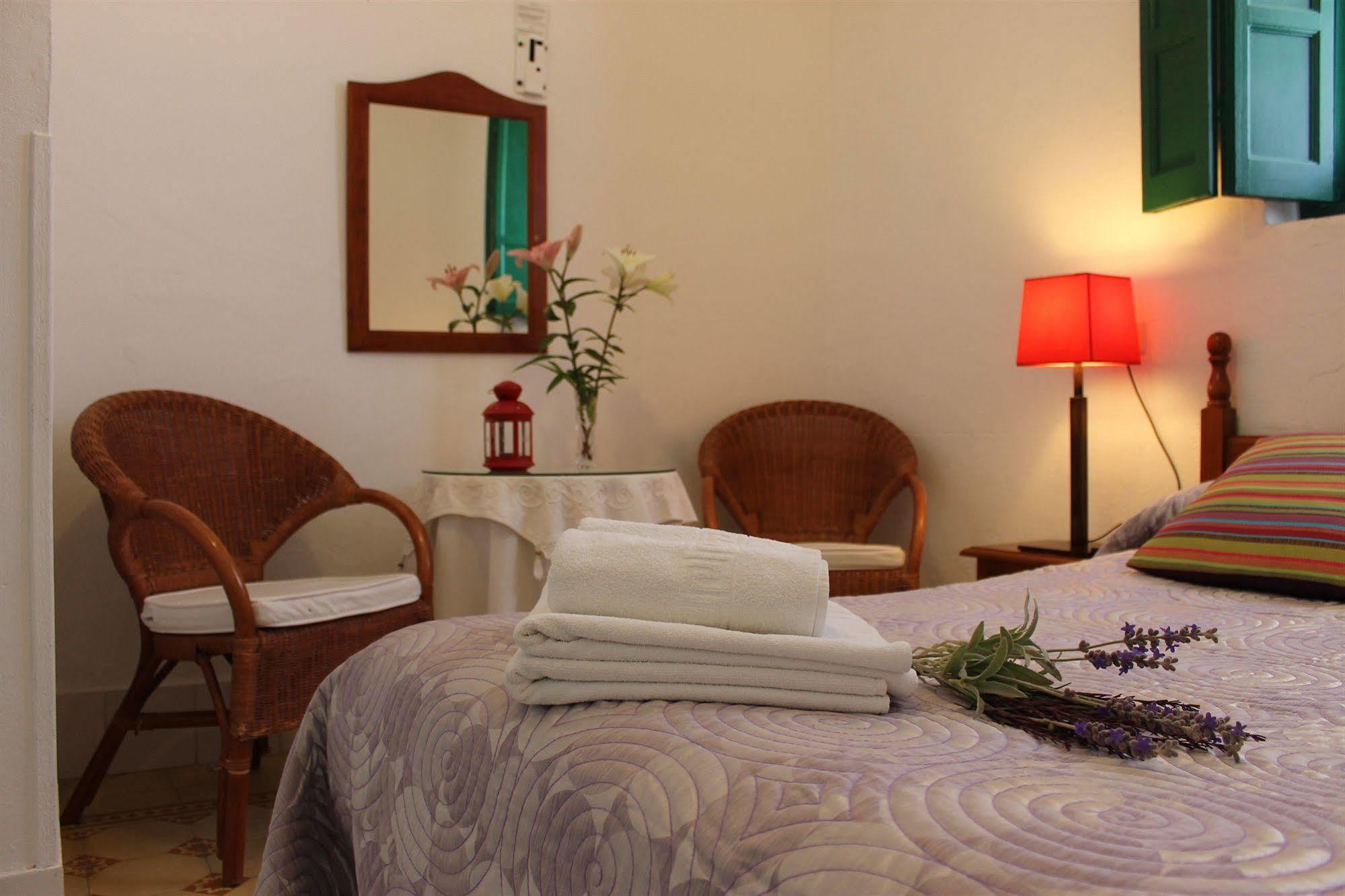 El Faro Guest house