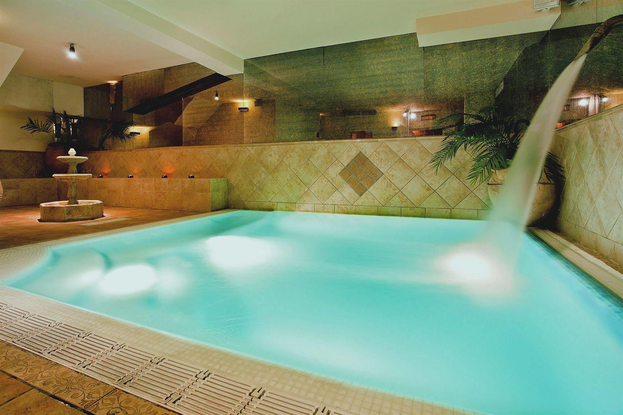 Arte Vida Suites&spa *