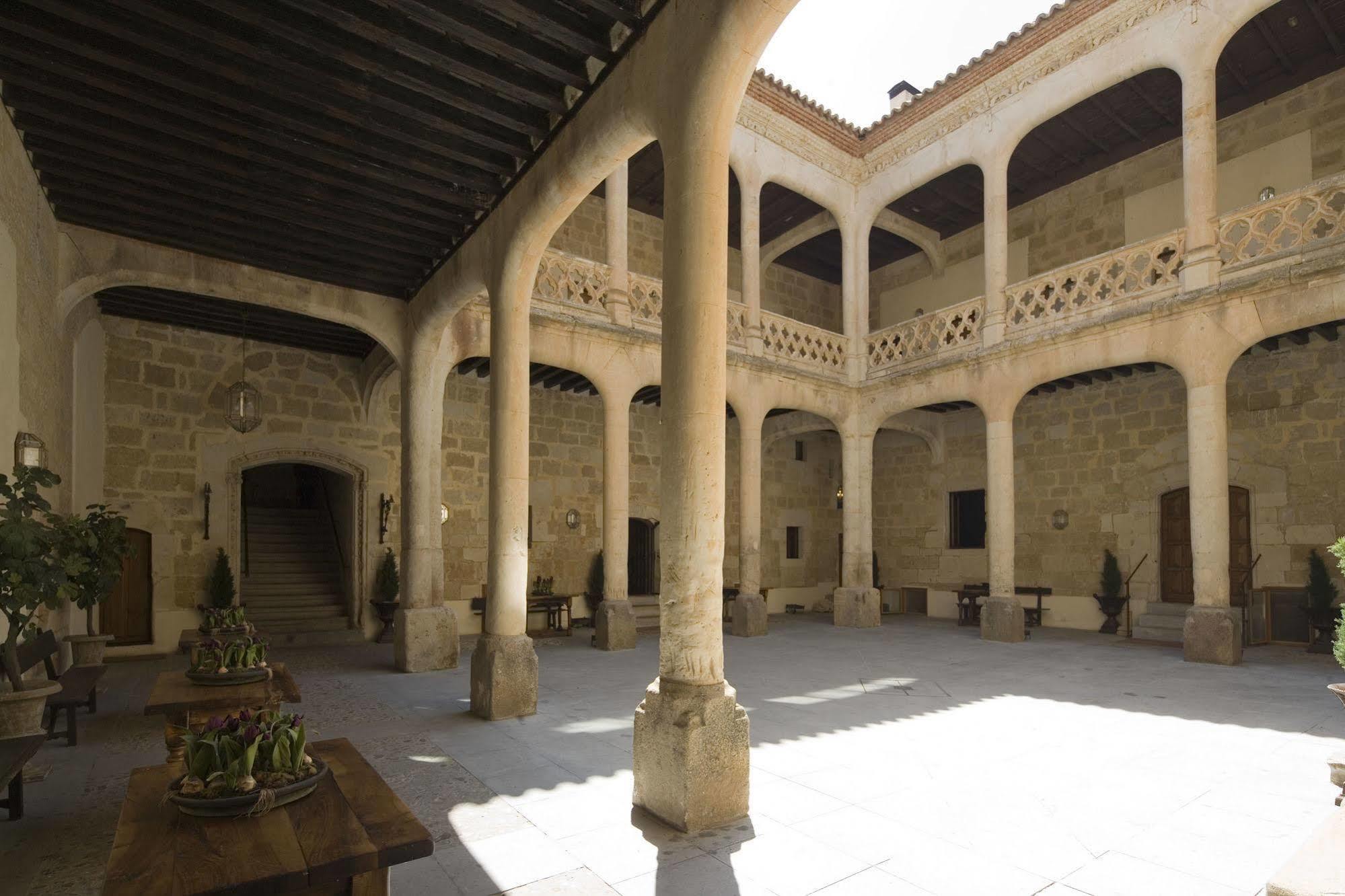 Hotel Real Castillo Del Buen 4*