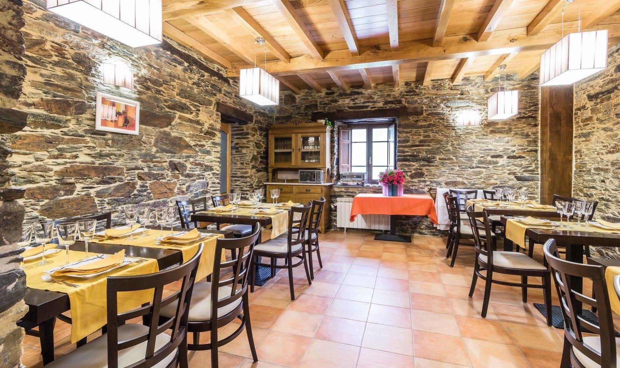 Casa rural O Bizarro Trabada