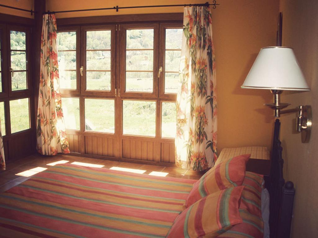 San Francisco Rural Hotel 2*