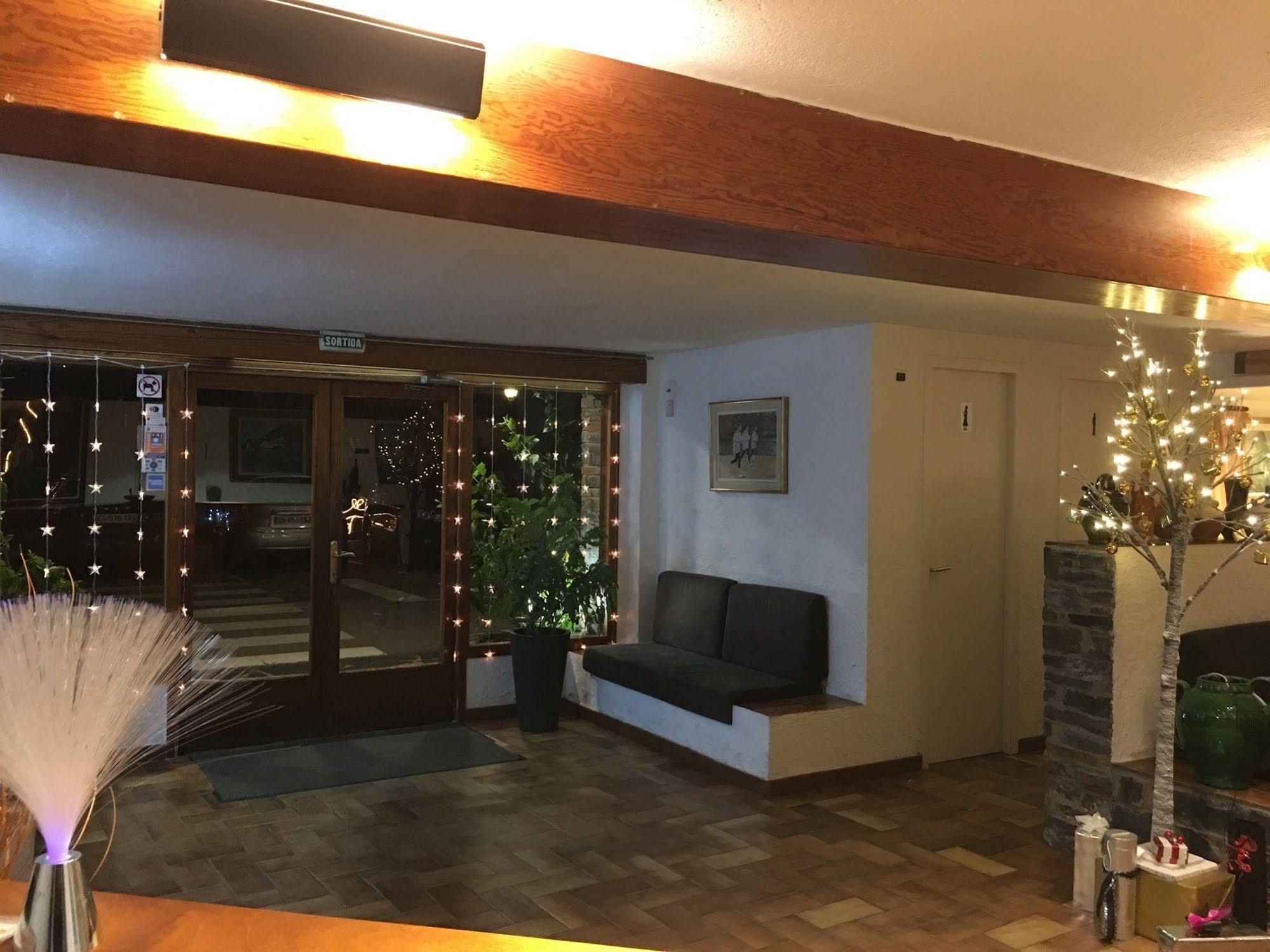 Hotel S'aguarda 3*