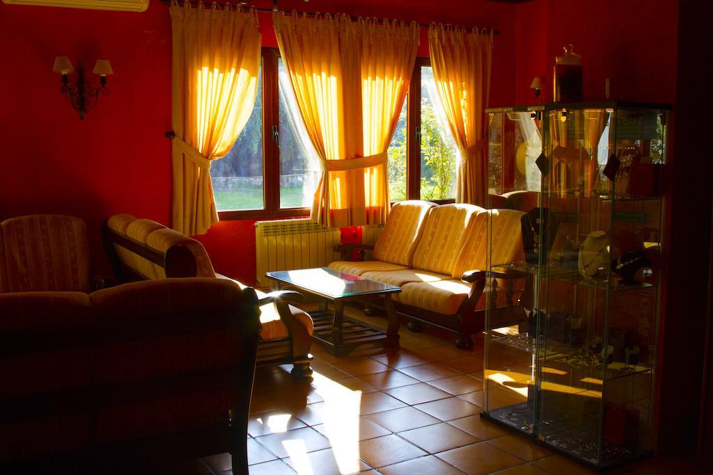 Hotel Paraiso De Bujaraiza