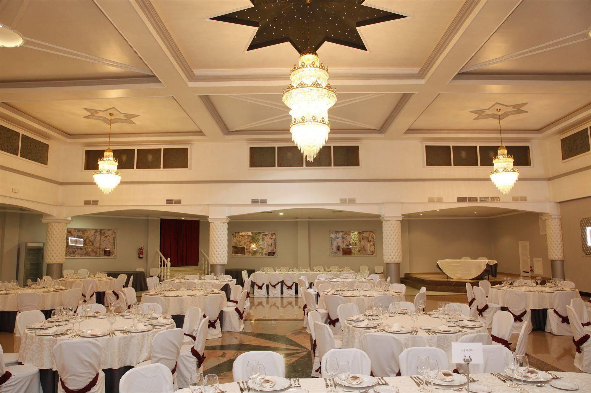 Hotel Mari Carmen