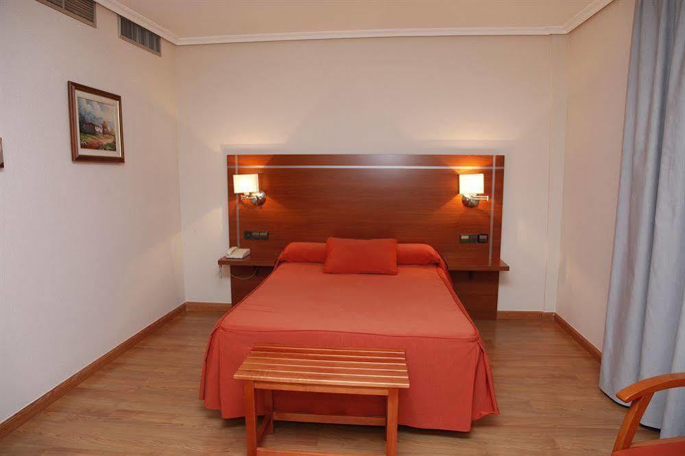 Hotel Mari Carmen