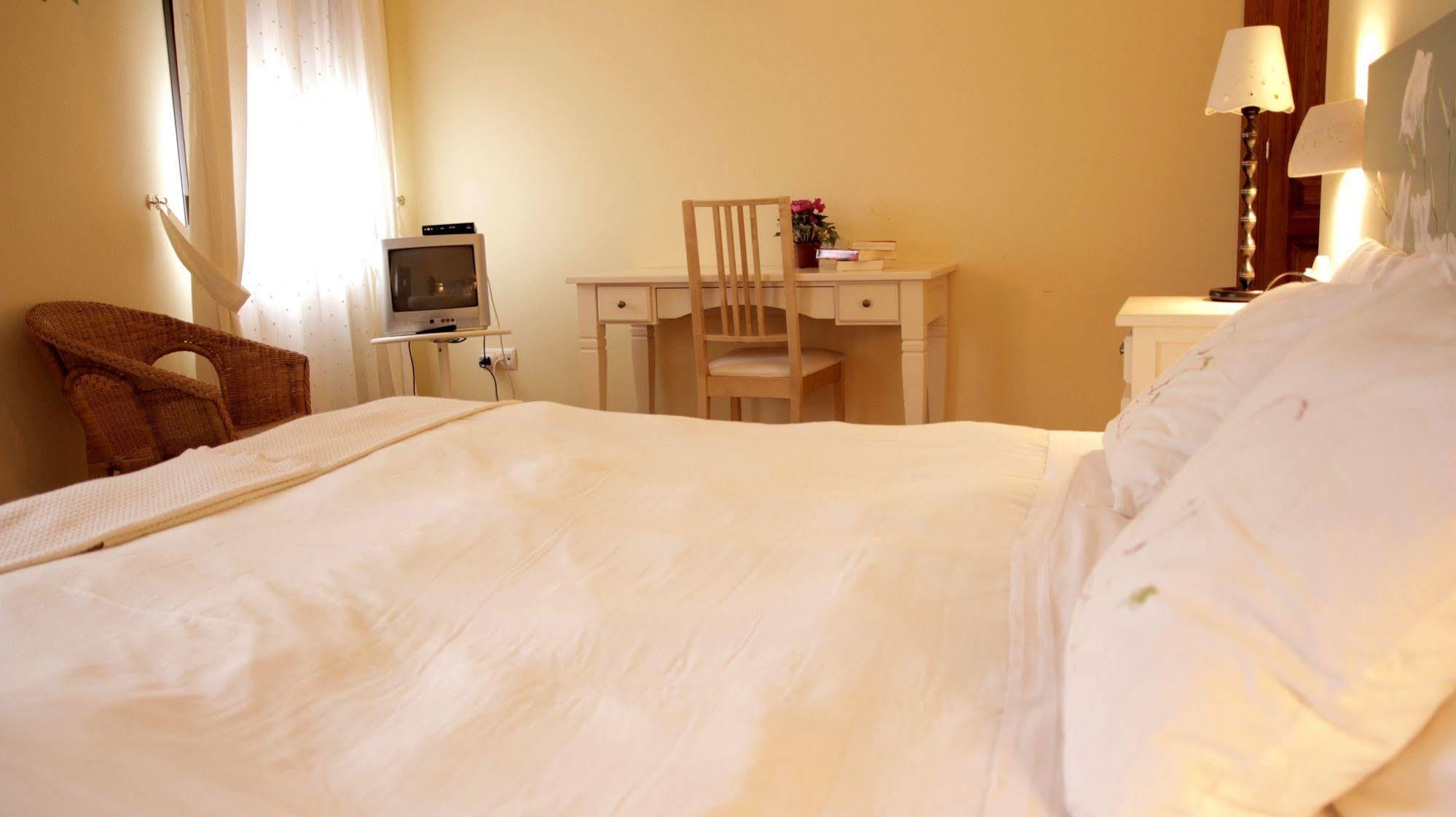 Hotel Laureana Marcos 3*