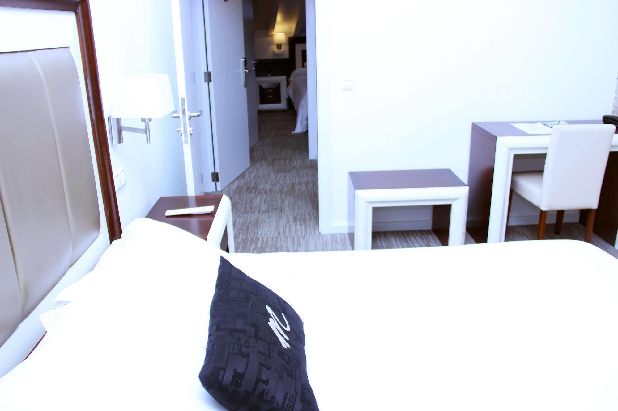 Montenegro Compostela Hotel 2*