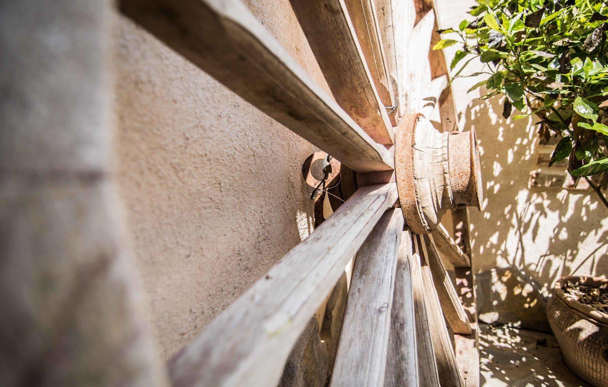 Callejon Del Pozo Cerca Puy Du Fou