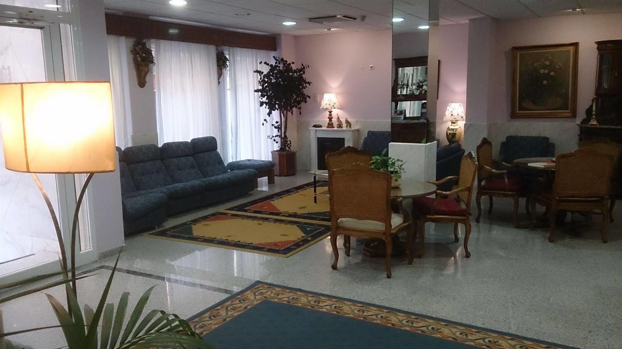 Iberia Plaza América Hotel