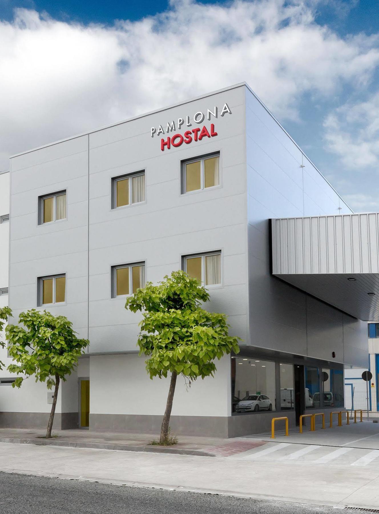 Iraipe Pamplona Auto Check-in 2*