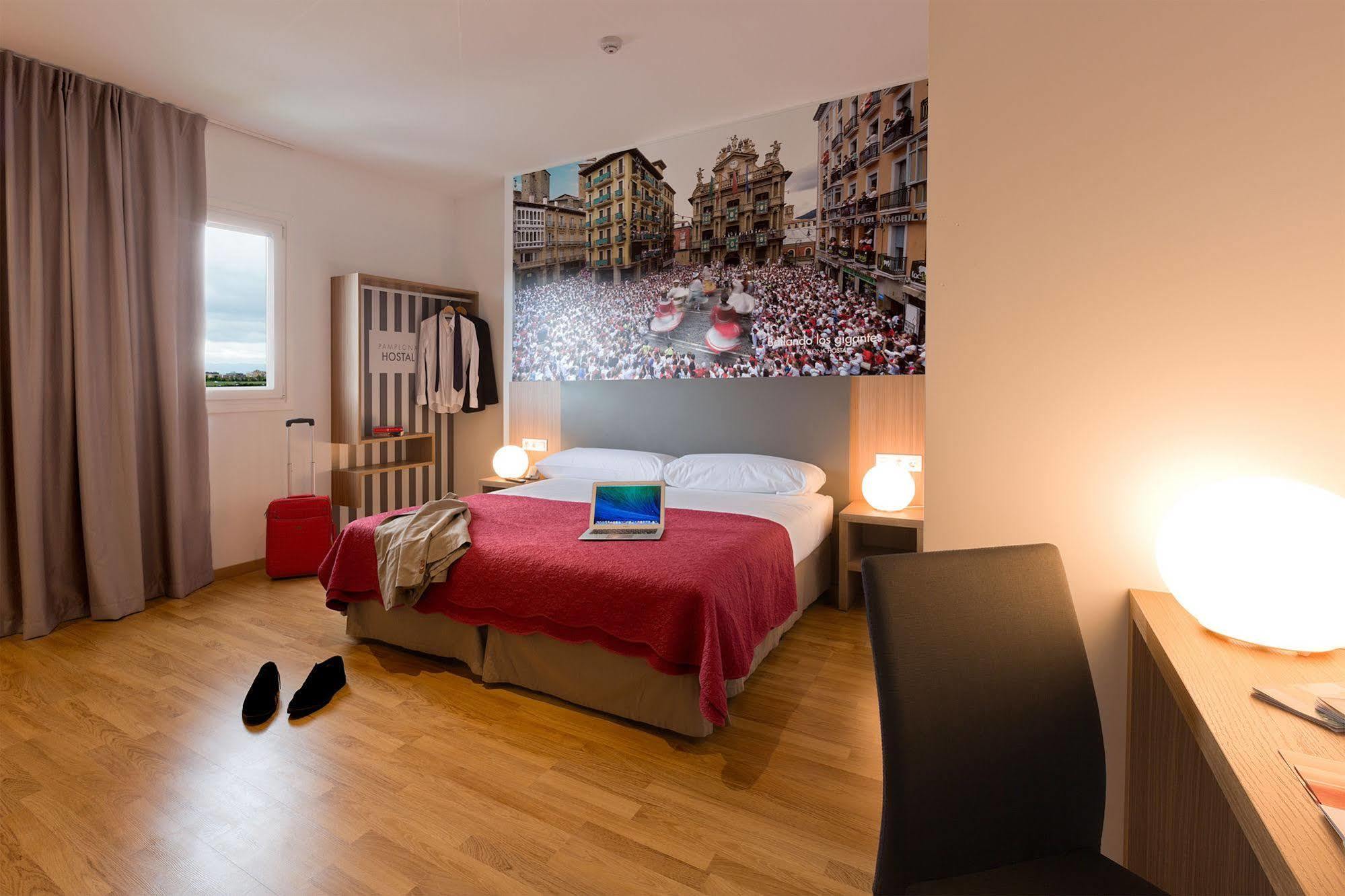 Iraipe Pamplona Auto Check-in 2* Aizoain
