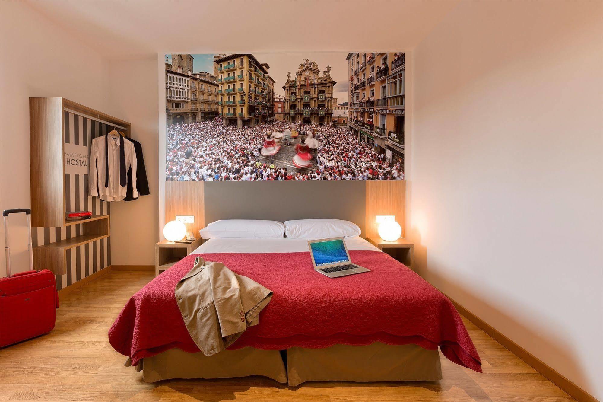 Iraipe Pamplona Auto Check-in Guest house