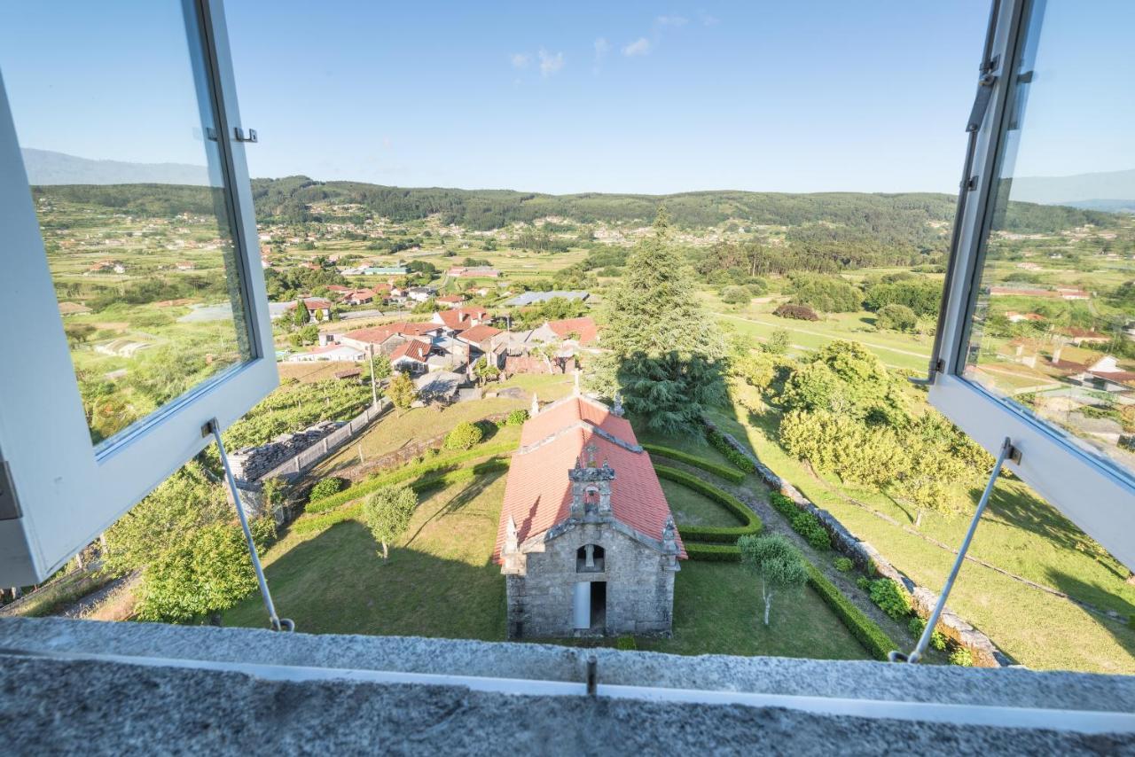 Torre De Tebra Hotel Tomino